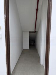 Sam Leong Road (D8), Shop House #566778691